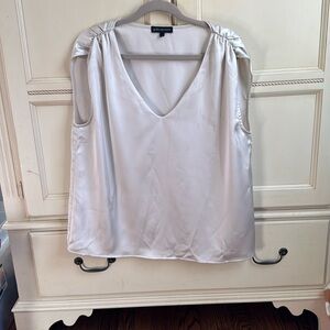 Gibson look satin shirt 
Size: large 
Color: ivory